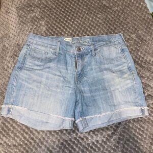 BLUE JEAN SHORTS
